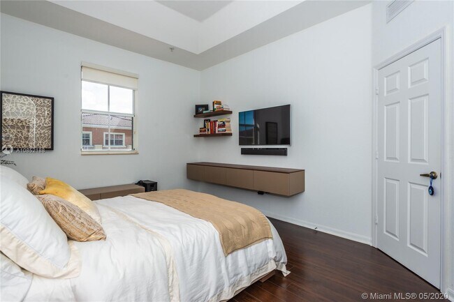 Foto del edificio - 8900 NW 107th CT  204-3 Doral Fl 33178