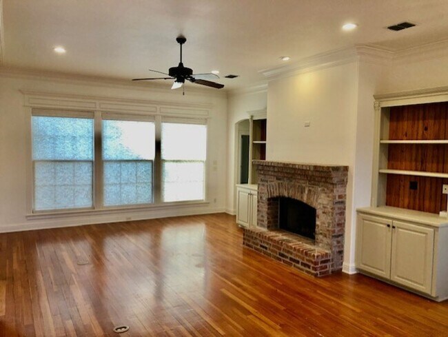 Foto del edificio - GATED NORRIS FERRY LANDING-BEAUTIFUL 4/2 HOME