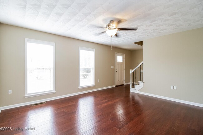 Foto del edificio - 6005 Delilah Ct