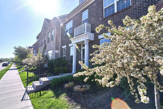 Foto del edificio - 2 BDRM, 2.5BA Townhouse in Fishers