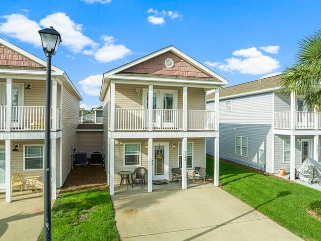 Foto del edificio - 2143 Sterling Cove Blvd