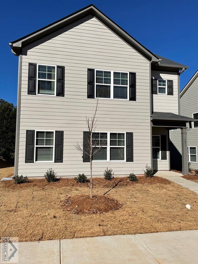 Foto principal - 1271 Towne Square Ct