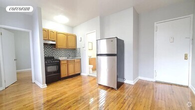 Building Photo - 340 Lenox Ave