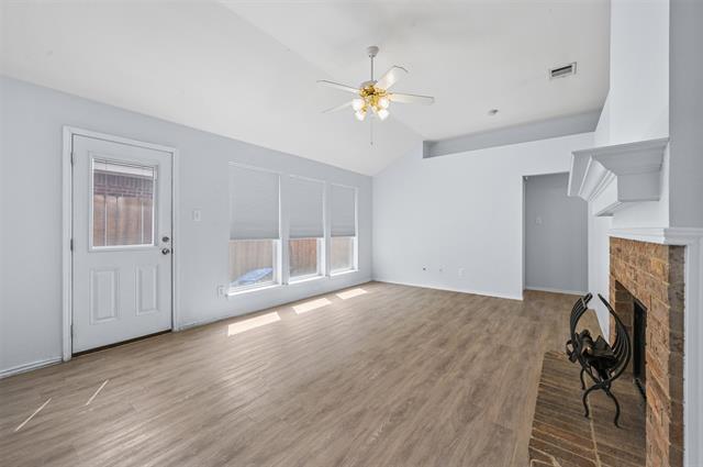 Foto del edificio - 1705 Kelly Ln