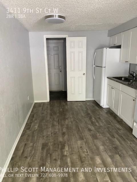 Foto del edificio - 3411 9th St Ct W