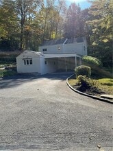Building Photo - 86 Pocahontas Rd