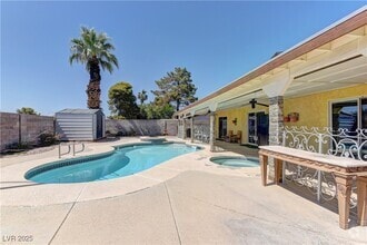 Building Photo - 4553 Balfour Dr