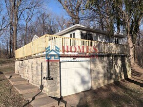 Building Photo - 913 Sorenson Ave