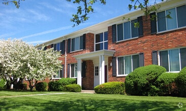 Building Photo - Haven at Grosse Pointe