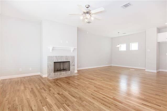 Foto del edificio - 11508 Main Pine Dr