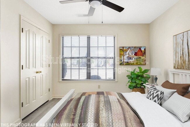 Interior Photo - Creekside Apartments