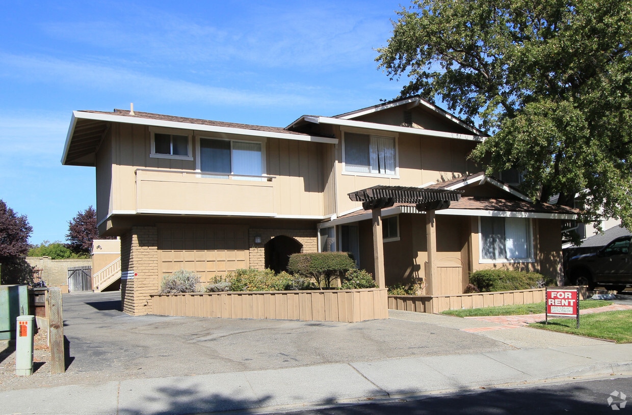 Primary Photo - Alamo Creek Luxury Apartment Homes