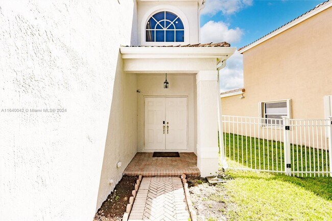 Building Photo - 6292 NW 40th Ave