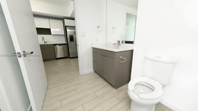 Foto del edificio - 321 NE 26th St