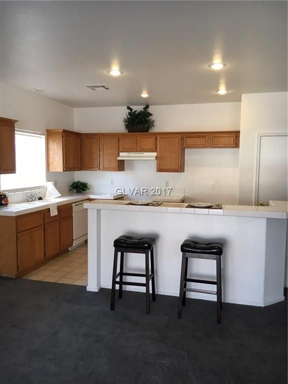 Foto del edificio - Single Story - 3 Bedroom / 2 Bath