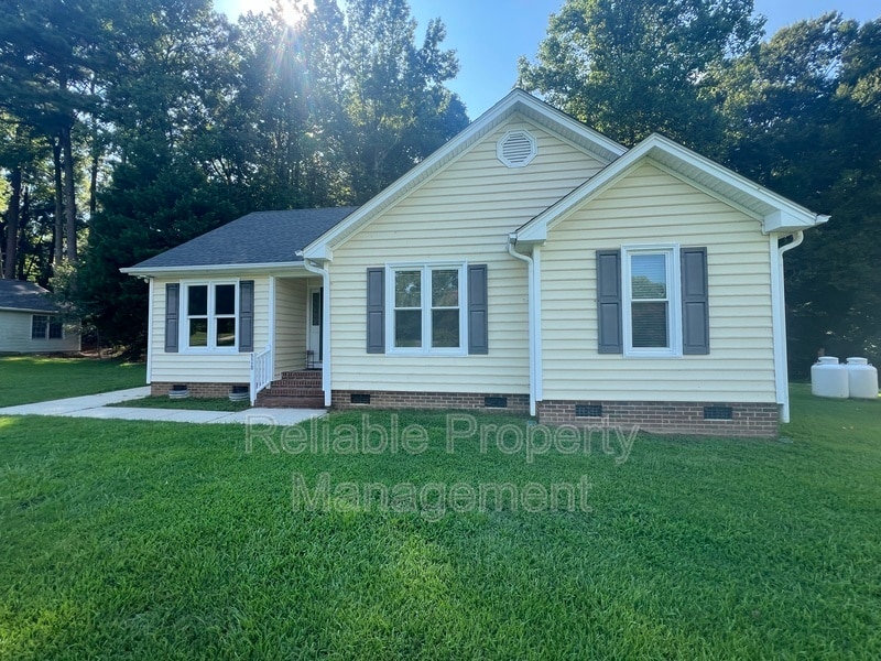Primary Photo - 5110 Raleigh Rd