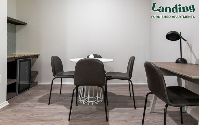Foto del edificio - 3400 Ranch Rd 620 S