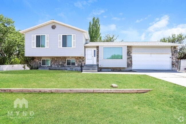 Building Photo - 3907 W 8010 S