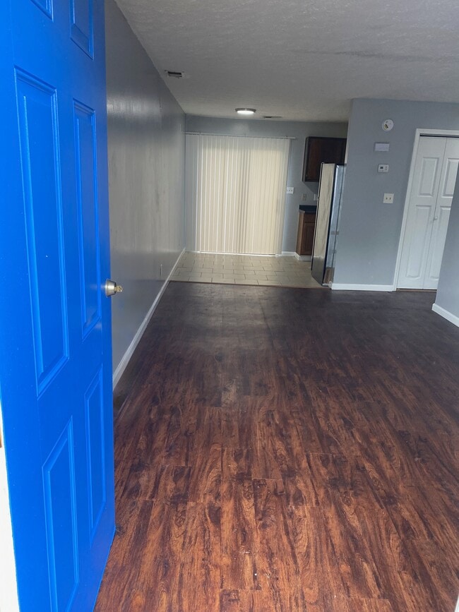 Building Photo - 5747 Aftonshire Dr