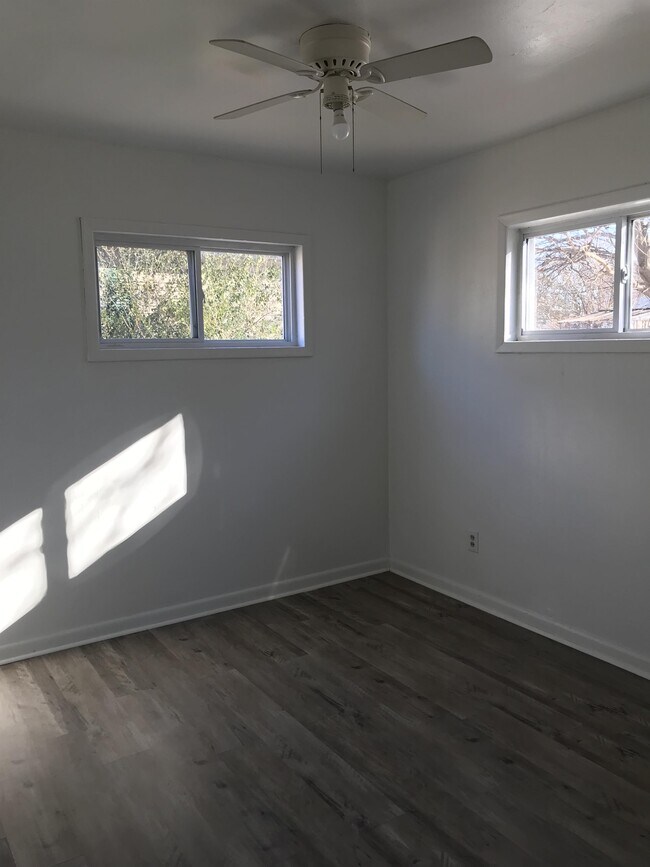 Foto del edificio - 816 W Howell St