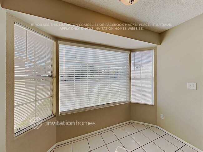 Foto del edificio - 11002 N 65th Ave