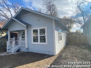 Foto del edificio - 350 Barrett Pl