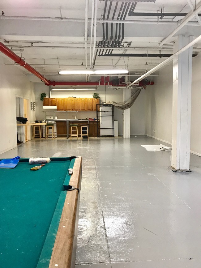 Building Photo - 106 Green St