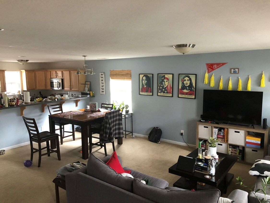 Foto del edificio - 1700 Aden Lane