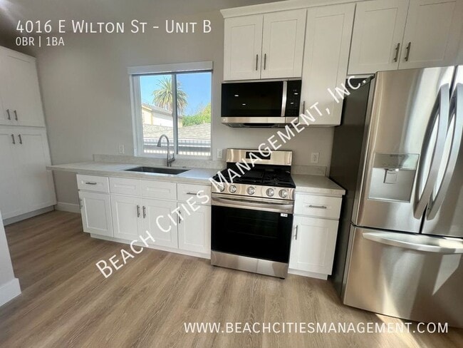 Building Photo - 4016 E Wilton St