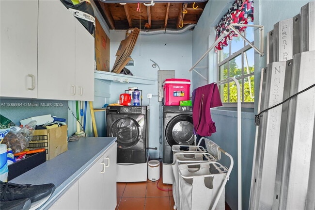 Photo - 6331 SW 18th St House