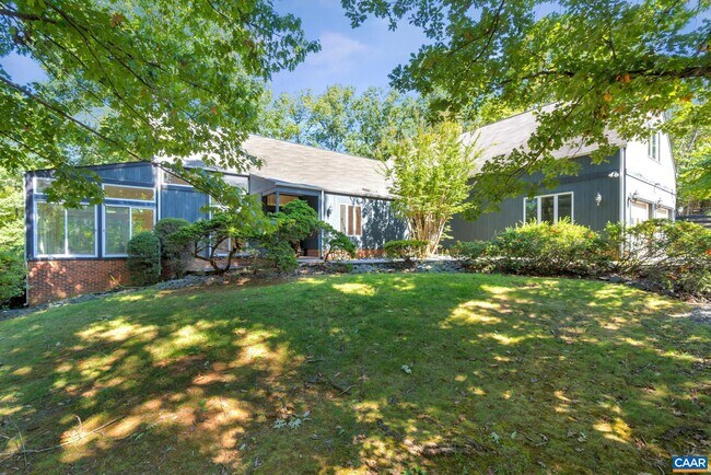 Building Photo - 5317 Stony Point Rd