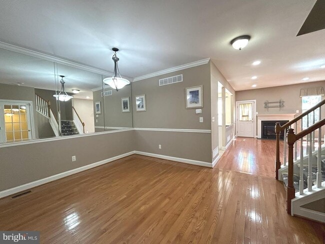 Foto del edificio - 122 Providence Ln