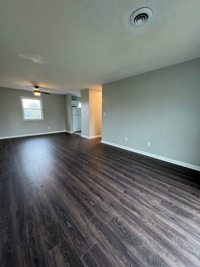 Interior Photo - Creekview Apartments