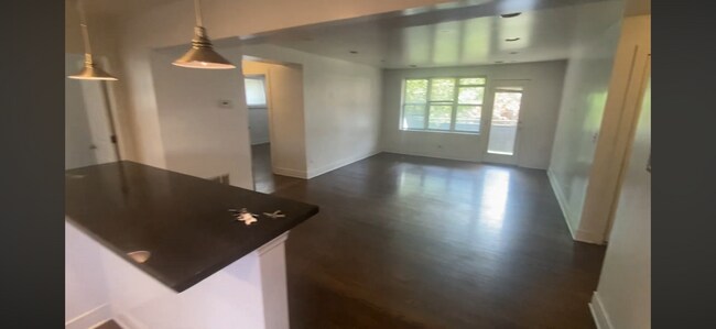 Foto del edificio - 2536 W Fitch Ave