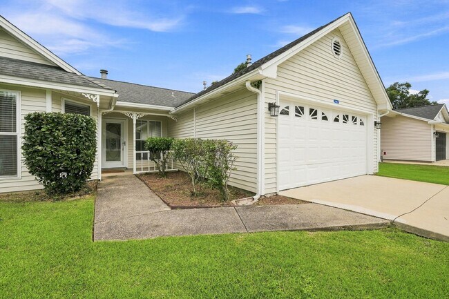 Building Photo - 148 Meadowbrook Ct