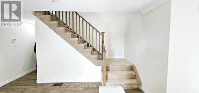 Building Photo - 88 Keeler Ct