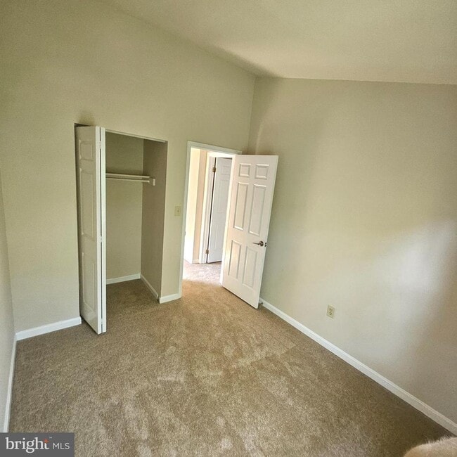 Building Photo - 1509 Templeton Pl