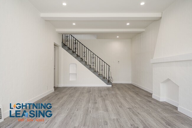 Foto del edificio - 7733 Oakwood Ave