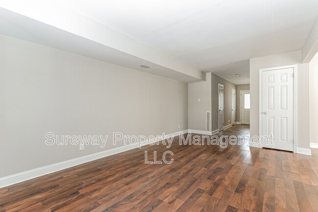 Building Photo - 29 Franklin Dr