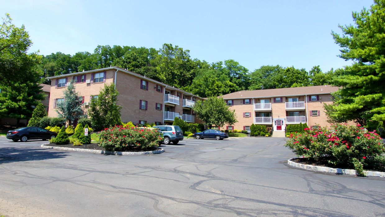 Waters Edge Apartments - Apartments in Bethlehem, PA | Apartments.com