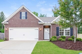 Building Photo - 1080 Park View Dr