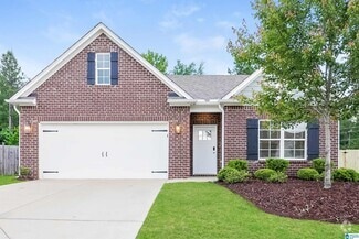 Building Photo - 1080 Park View Dr