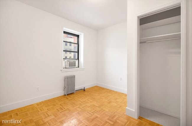Foto del edificio - 233 Lafayette St