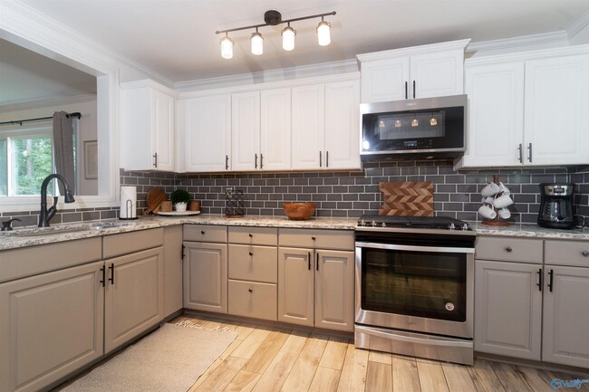 Foto del edificio - 3387 Cedar Ln