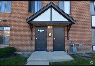 Building Photo - 261 N Gregory St