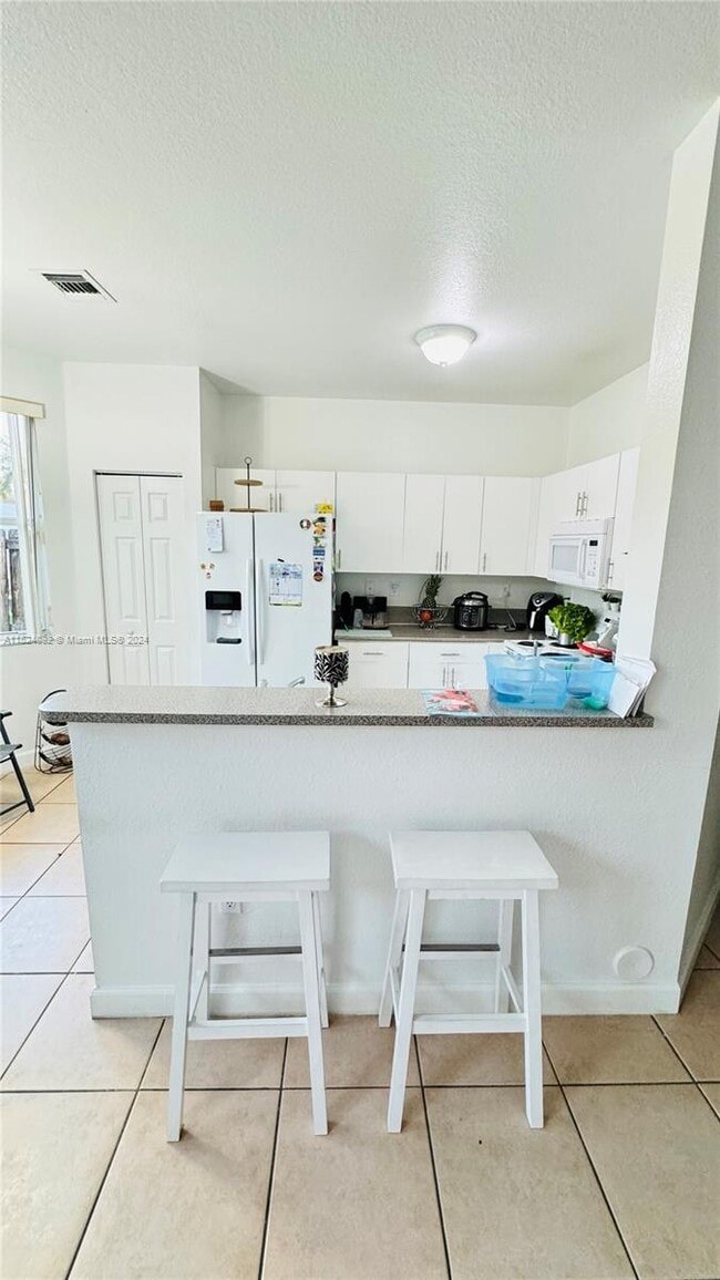 Building Photo - 10915 SW 245th St