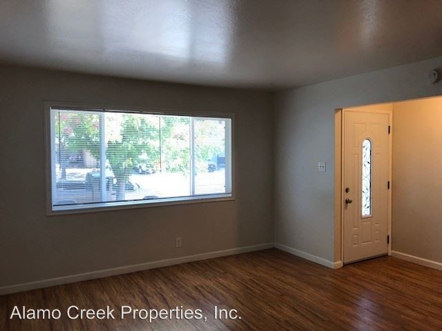 Foto del edificio - 4 br, 2 bath House - 3843 Jefferson St