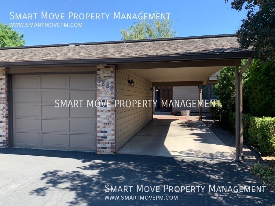 Unique Gem w/ Spectacular View of Skyline,... Townhouse for Rent in Boise, ID