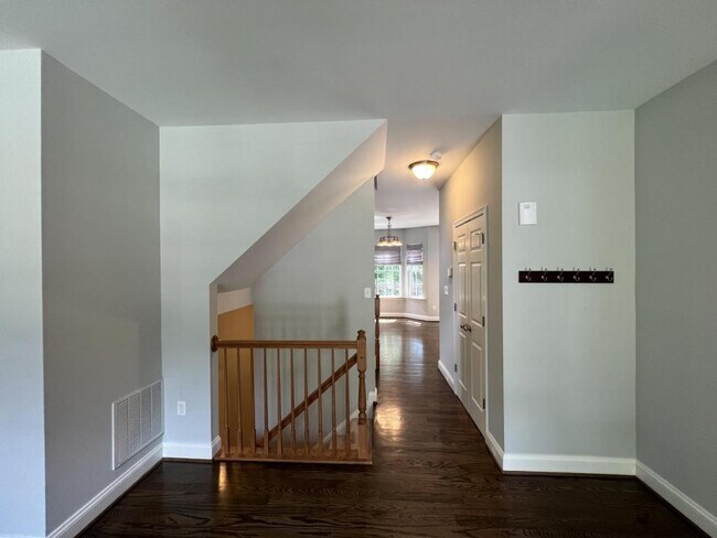 Foto del edificio - 3507 Spring Rd