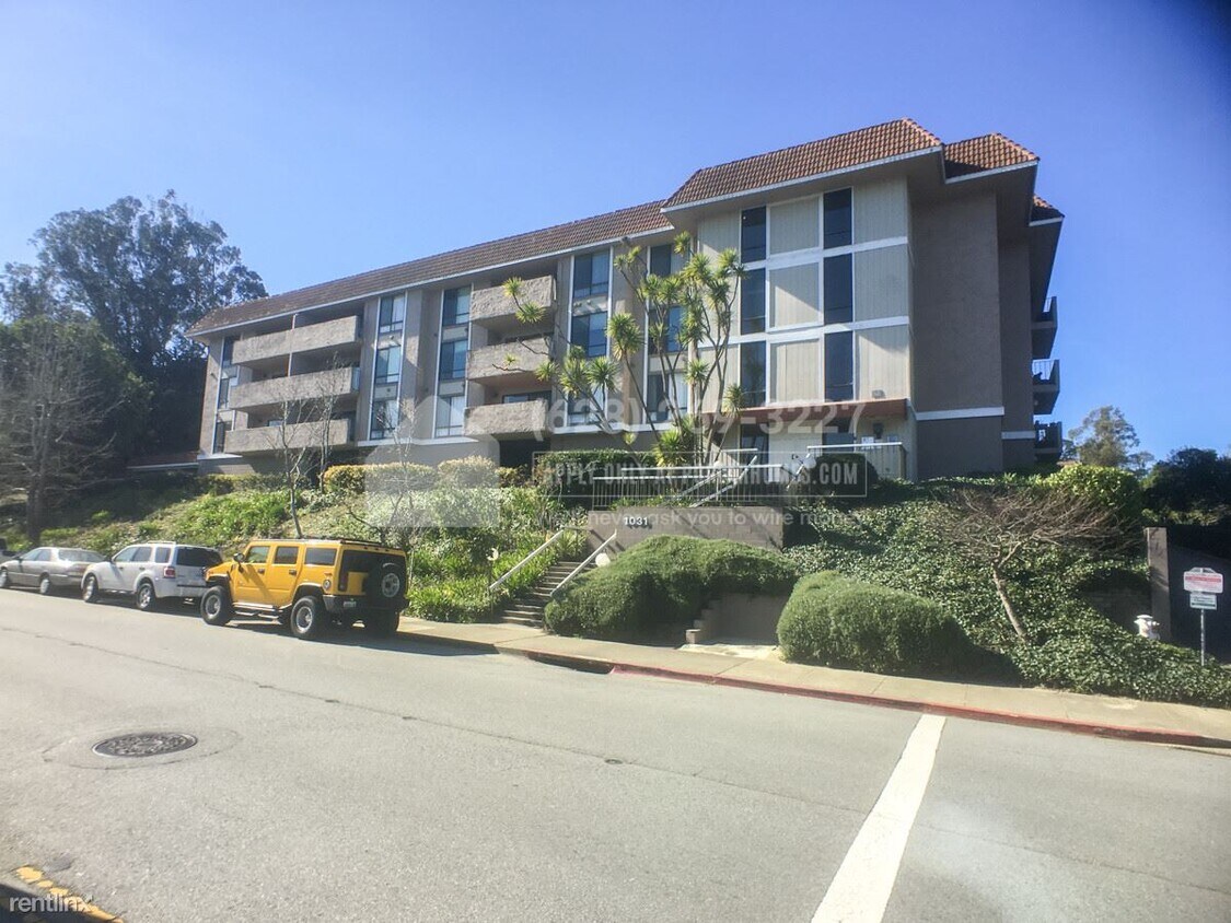 Primary Photo - 1 br, 1 bath Condo - 1031 Cherry Avenue Un...